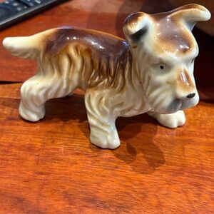 Vintage terror decor